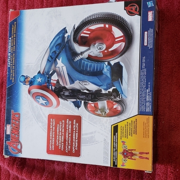 Marvel Avengers Captain America with Battle Cycle 💥 - Picture 2 of 2